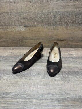 Salvatore Ferragamo Brown/Leather Low Heel Pumps Women's Size 8.5